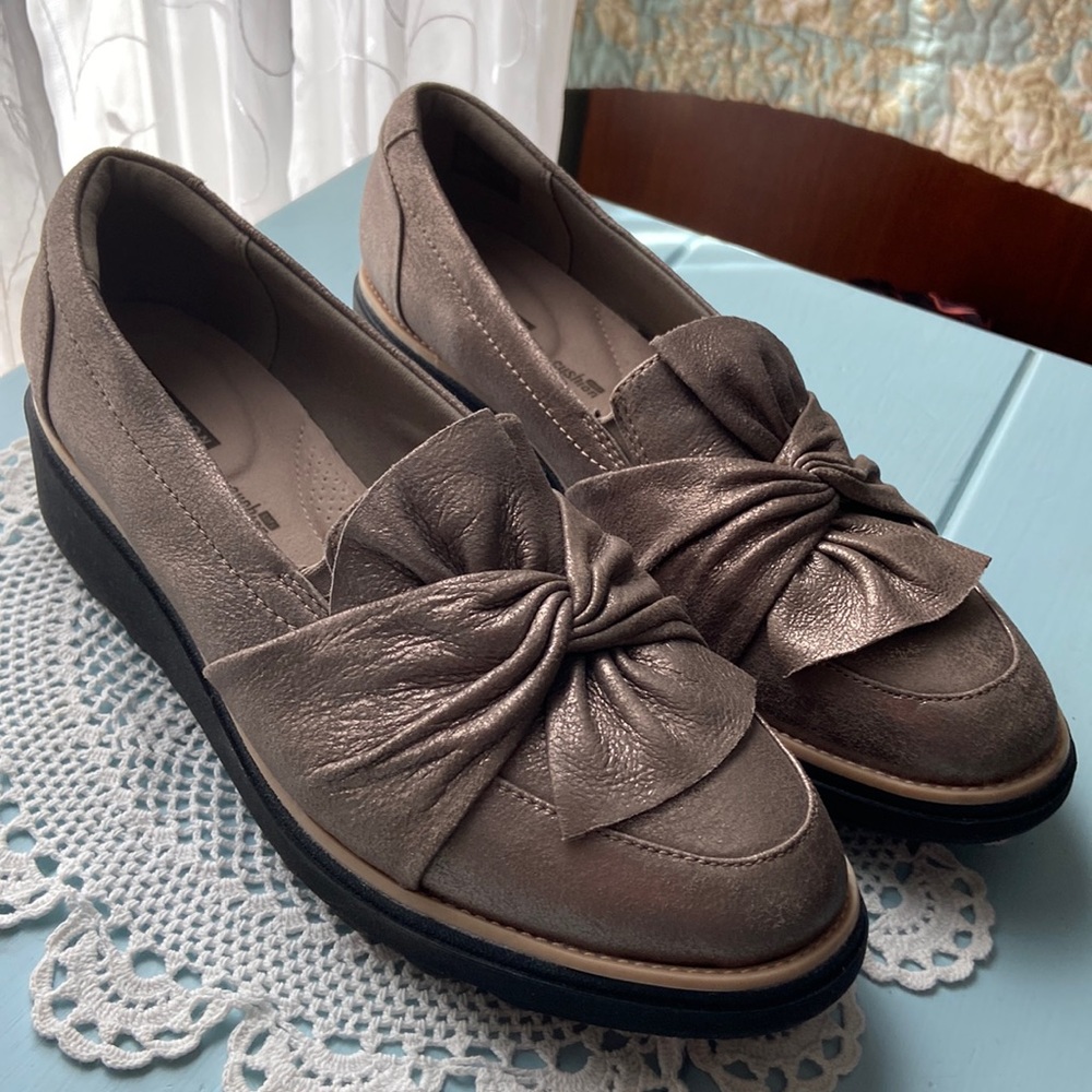 Clarks Sharon Dasher Pewter Slip On Shoes Size 10M